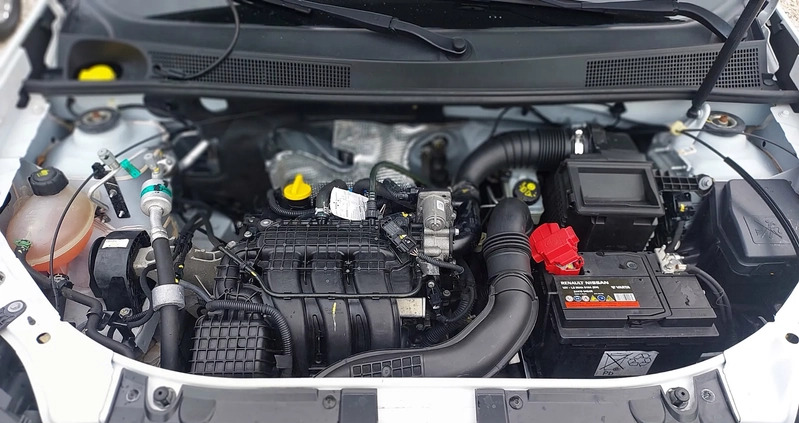 Dacia Sandero cena 29900 przebieg: 135000, rok produkcji 2017 z Lębork małe 232